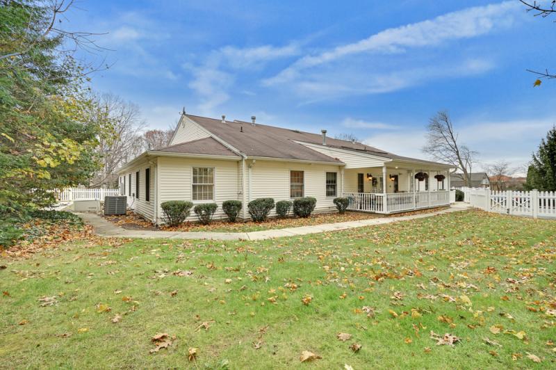 Fox Trail Senior Living at Park Ridge April 2023 Pricing (UPDATED)